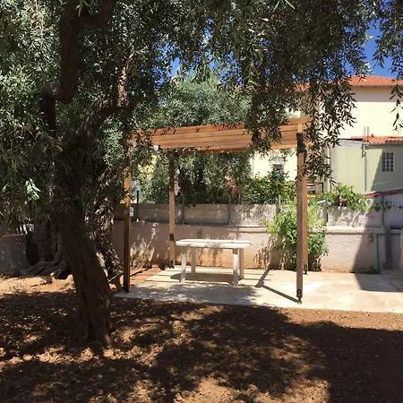 בית הארחה In - Lovely For 2 People In Limenaria, Only Five Minutes Away From Center לימנריה