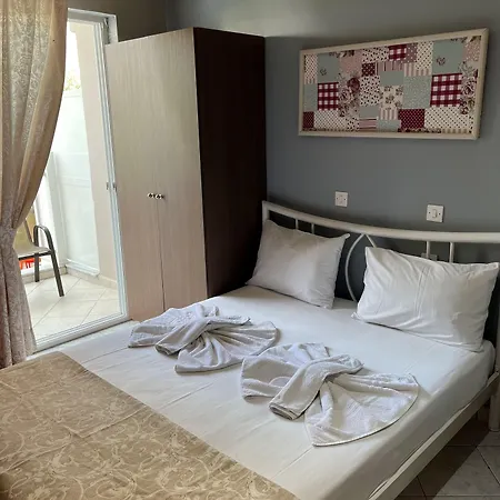 In - Lovely For 2 People In Limenaria, Only Five Minutes Away From Center בית הארחה לימנריה