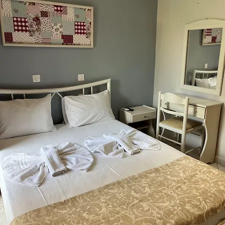 בית הארחה In - Lovely For 2 People In Limenaria, Only Five Minutes Away From Center לימנריה